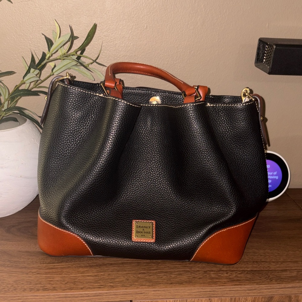 Dooney & Bourke Black and Tan Brenna tote